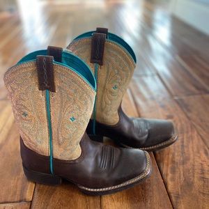 Ariat girls size 2 western boots in excellent condition; brown, gold and teal